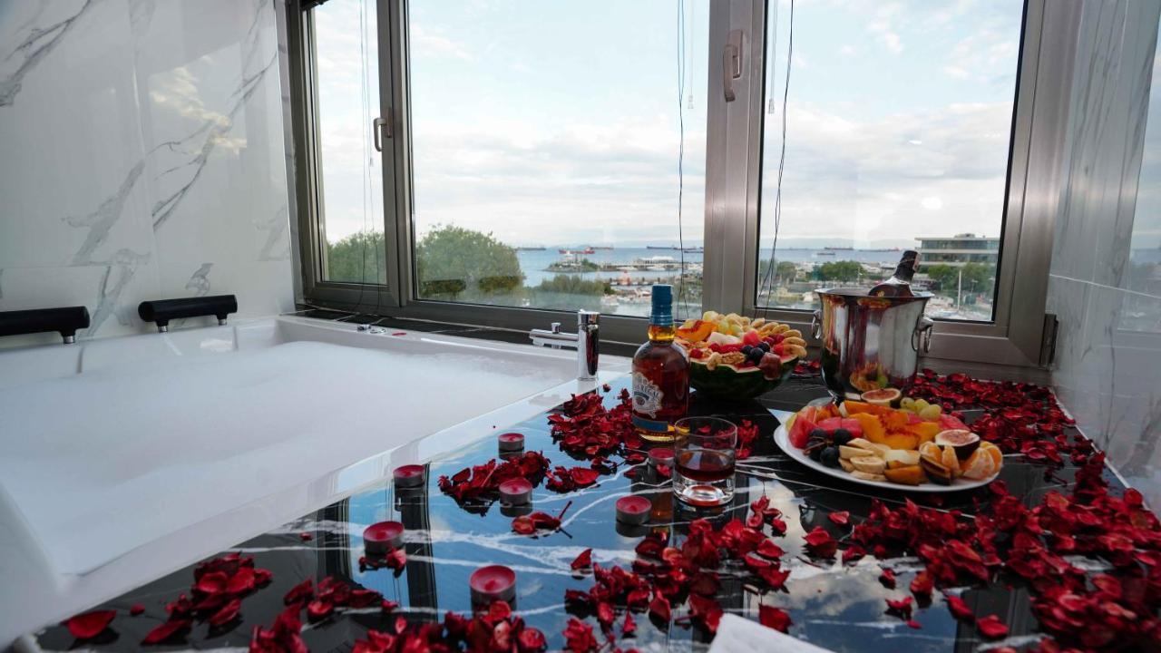 Aura Marina Hotel Istanbul Ngoại thất bức ảnh